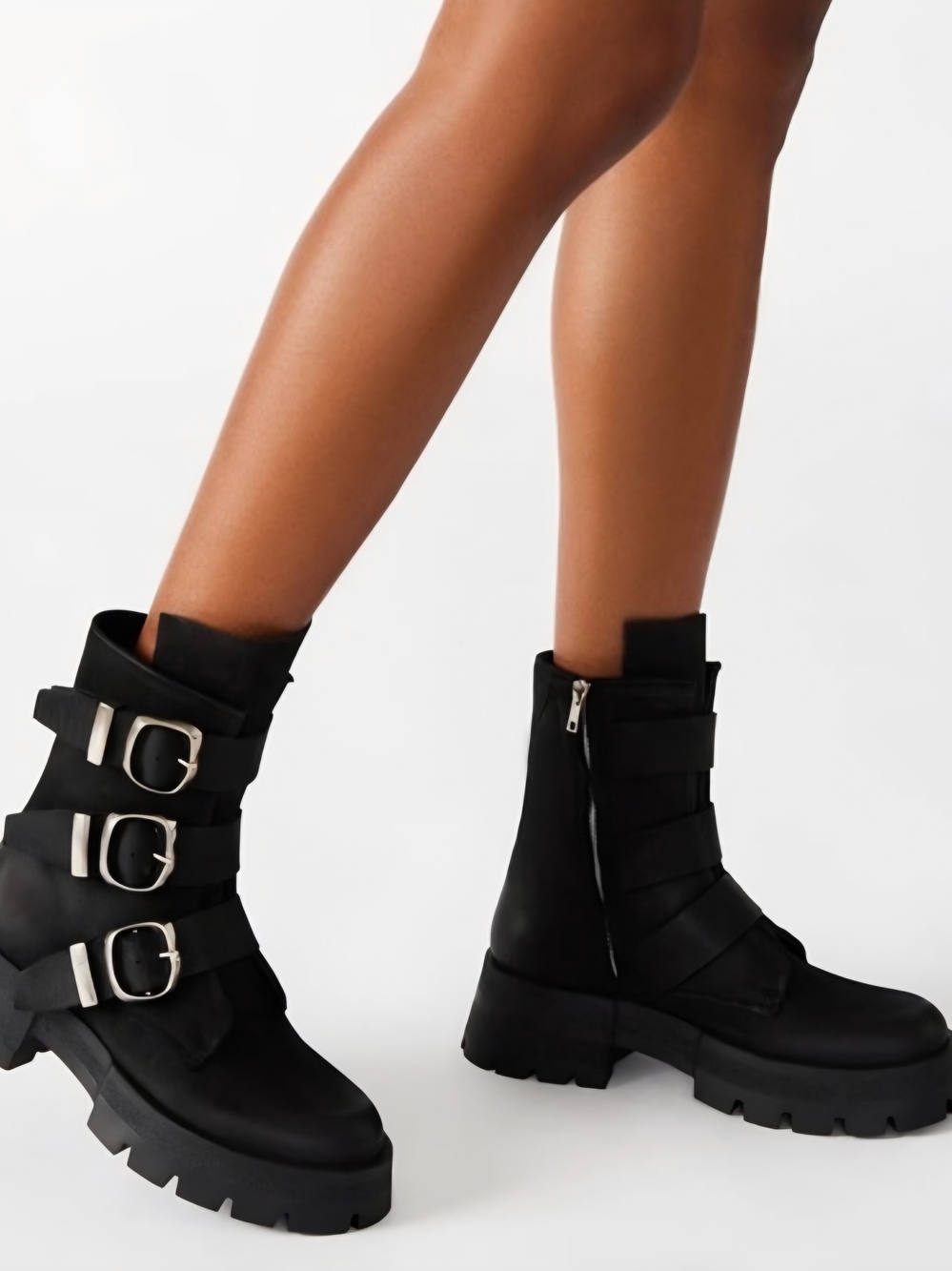 NWOT Steve Madden Roland Black Triple Buckle Lug Combat Boots. Women Size 9